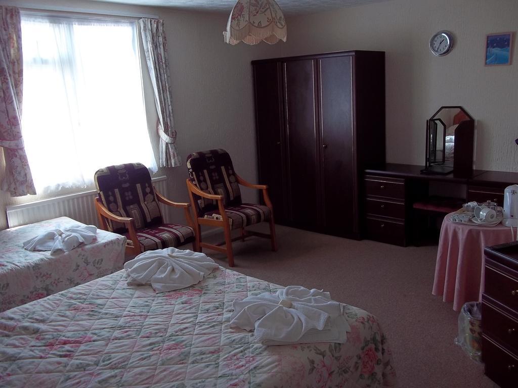 Ashley Court Hotel Torquay Room photo